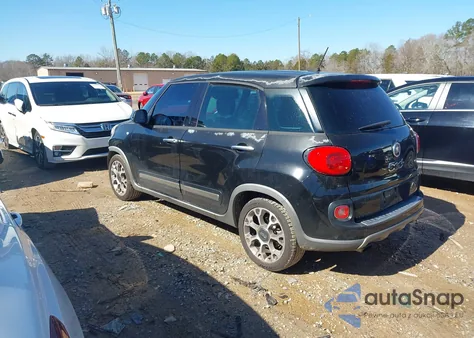 2014 Fiat 500L Trekking z USA, uszkodzony, nr VIN ZFBCFADH6EZ018719